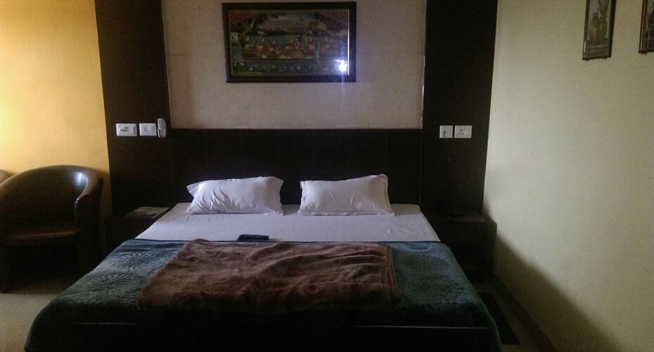 Amrit Banglow, New Delhi 2